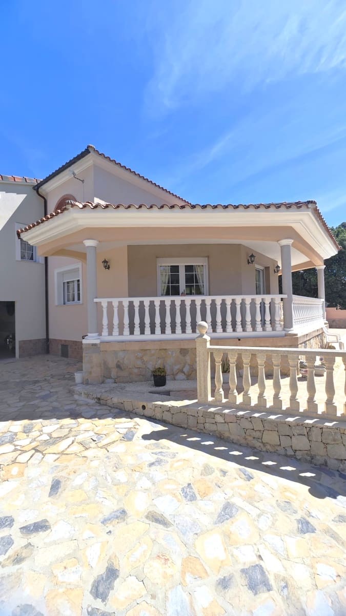 4 soverom Villa til salgs i Barx med svømmebasseng garasje - € 950 000 (Ref: 8987153)