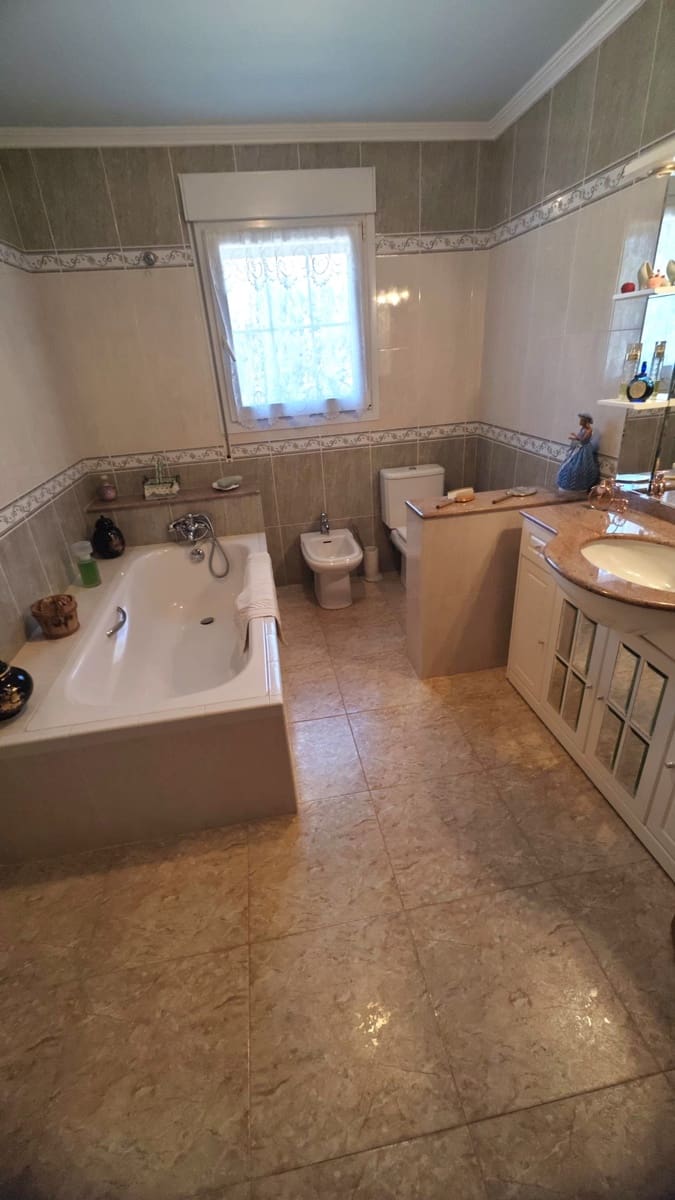 4 soverom Villa til salgs i Barx med svømmebasseng garasje - € 950 000 (Ref: 8987153)