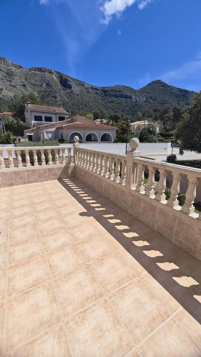 4 soverom Villa til salgs i Barx med svømmebasseng garasje - € 950 000 (Ref: 8987153)