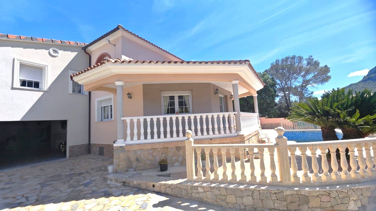 4 soverom Villa til salgs i Barx med svømmebasseng garasje - € 950 000 (Ref: 8987153)