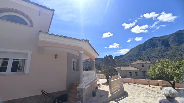 4 soveværelse Villa til salg i Barx med swimmingpool garage - € 950.000 (Ref: 8987153)