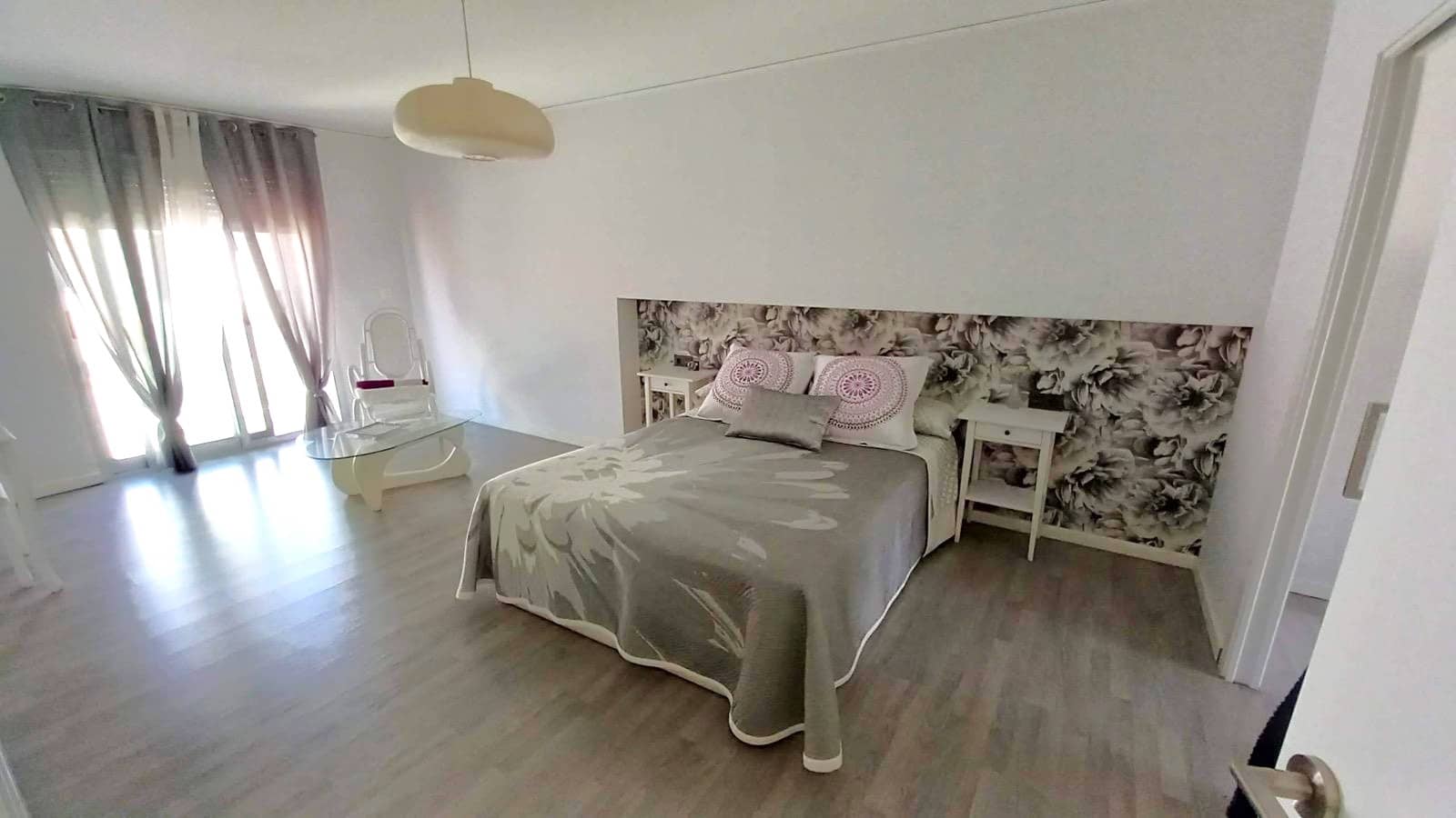 Casa de 4 habitaciones en Villalonga en venta con garaje - 329.500 € (Ref: 8987157)