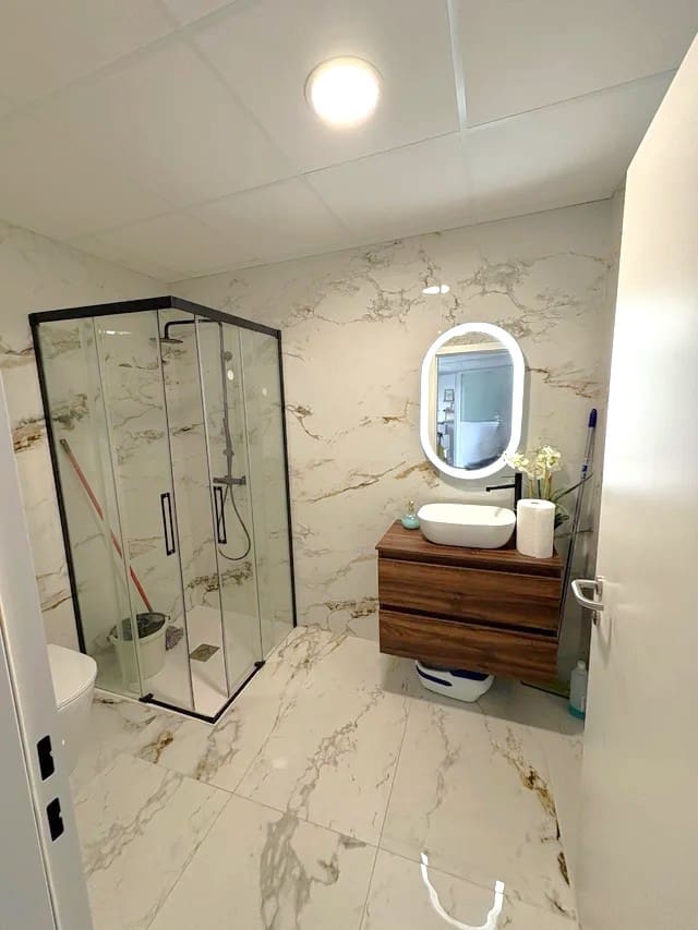 Erhverv til salg i Almoines - € 100.000 (Ref: 9006544)