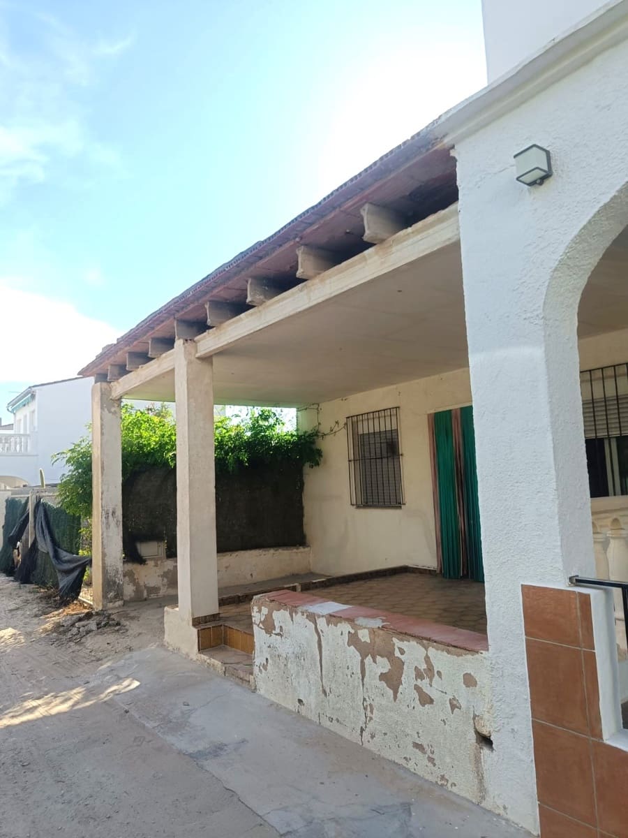 4 sovrum Hus till salu i Oliva med garage - 255 000 € (Ref: 9032709)