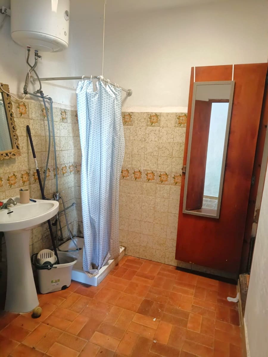 4 sovrum Hus till salu i Oliva med garage - 255 000 € (Ref: 9032709)