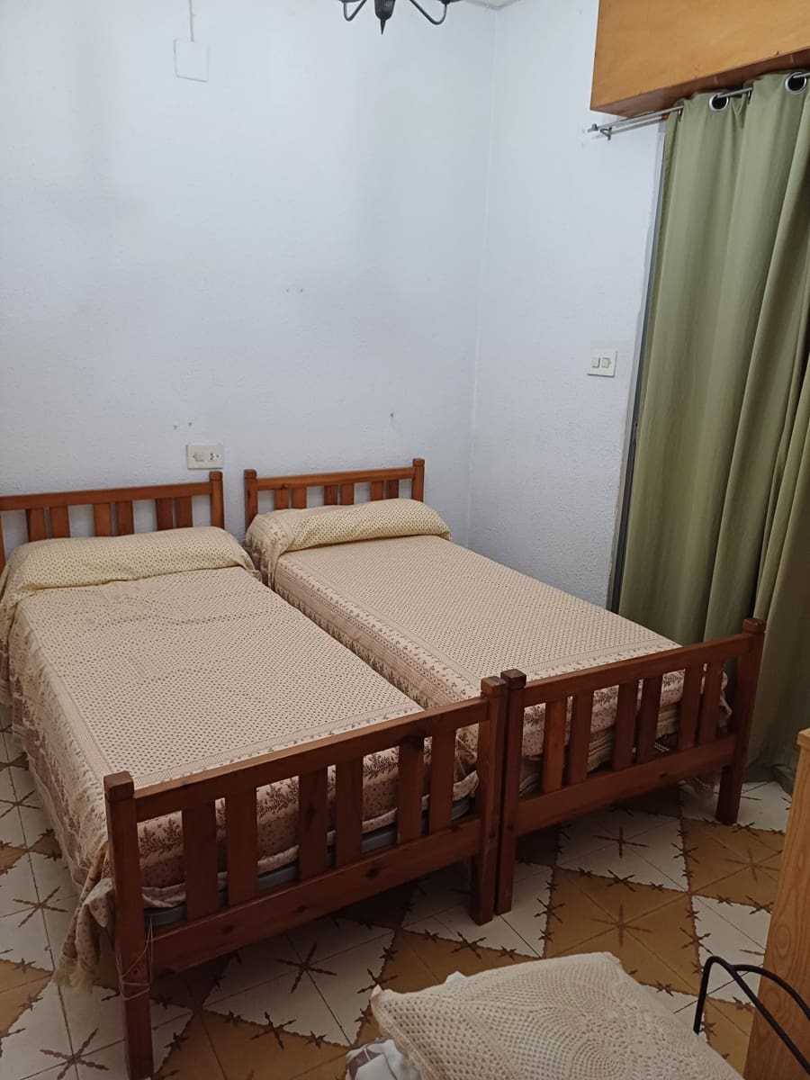 8 soverom Villa til salgs i Denia med garasje - € 575 000 (Ref: 9072662)