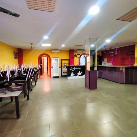 Commercieel te koop in Centro Urbano, Dénia - € 105.000 (Ref: 9086577)