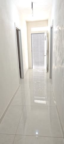 4 bedroom Townhouse for sale in Oliva with garage - € 184,000 (Ref: 9126063)