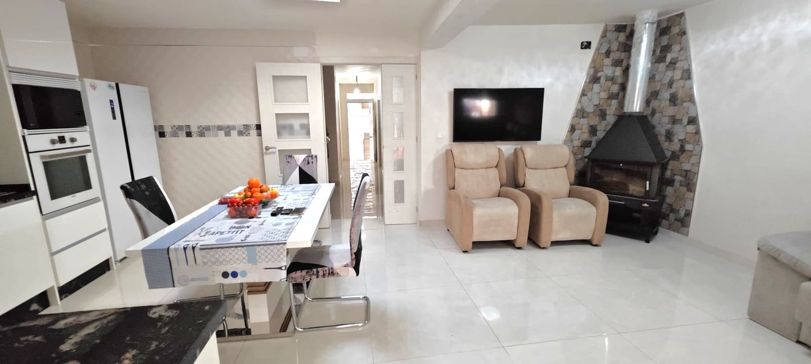 4 soverom Hus til salgs i Oliva med garasje - € 184 000 (Ref: 9126063)