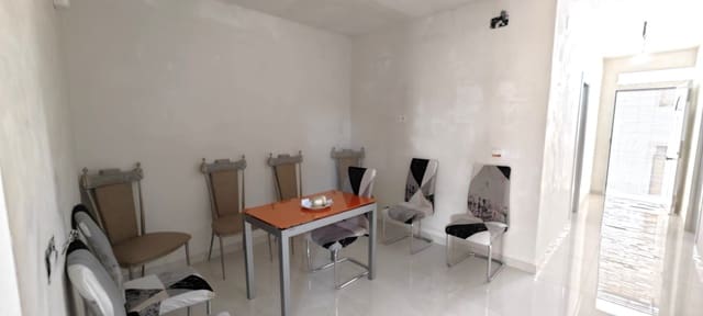 4 bedroom Townhouse for sale in Oliva with garage - € 184,000 (Ref: 9126063)