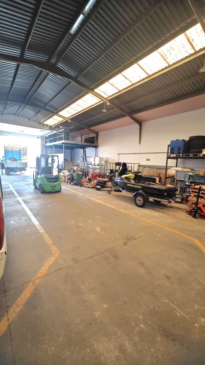 6 soveværelse Erhverv til salg i Almoines - € 625.000 (Ref: 9165314)