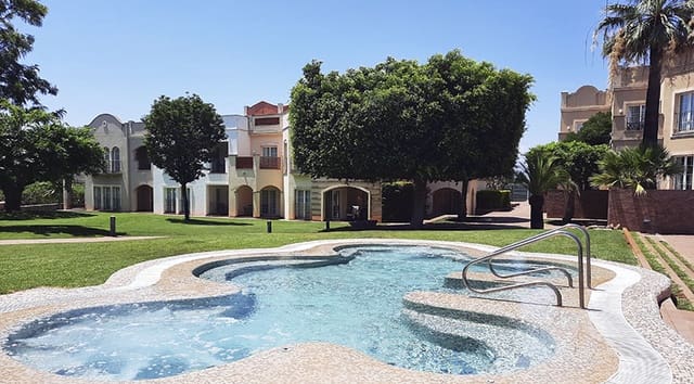 2 chambre Appartement à vendre à Dénia avec piscine garage - 478 000 € (Ref: 9180244)