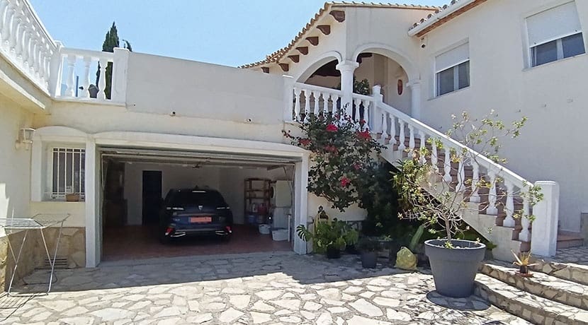 3 soveværelse Villa til salg i Pedreguer med swimmingpool garage - € 960.000 (Ref: 9180367)