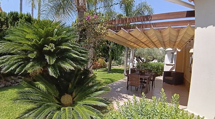 3 soveværelse Villa til salg i Pedreguer med swimmingpool garage - € 960.000 (Ref: 9180367)