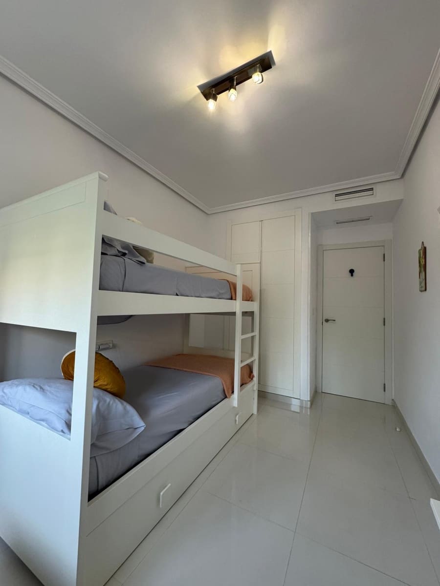 2 soveværelse Lejlighed til leje i Denia med swimmingpool garage - € 975 (Ref: 9186060)