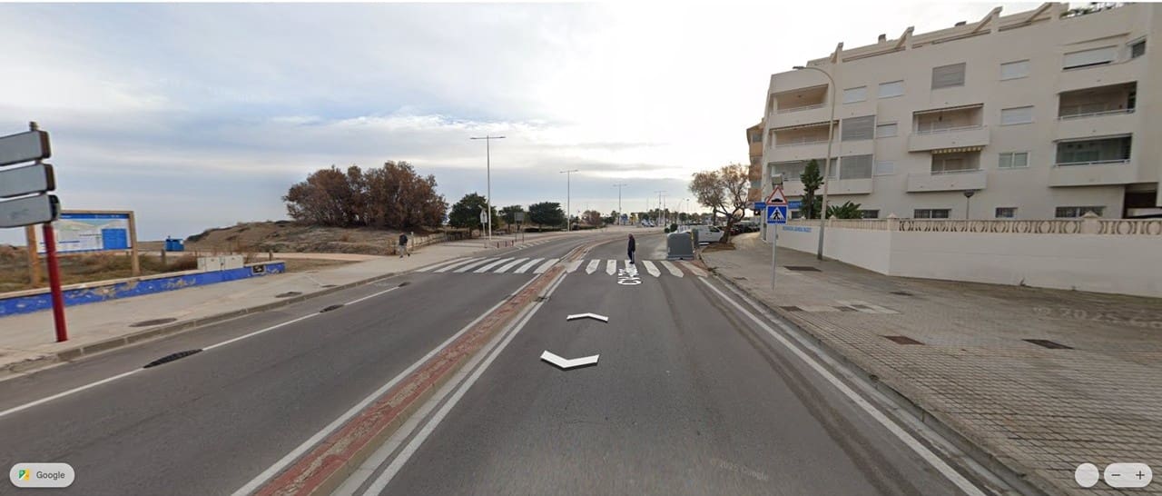 2 soveværelse Lejlighed til leje i Denia med swimmingpool garage - € 975 (Ref: 9186060)