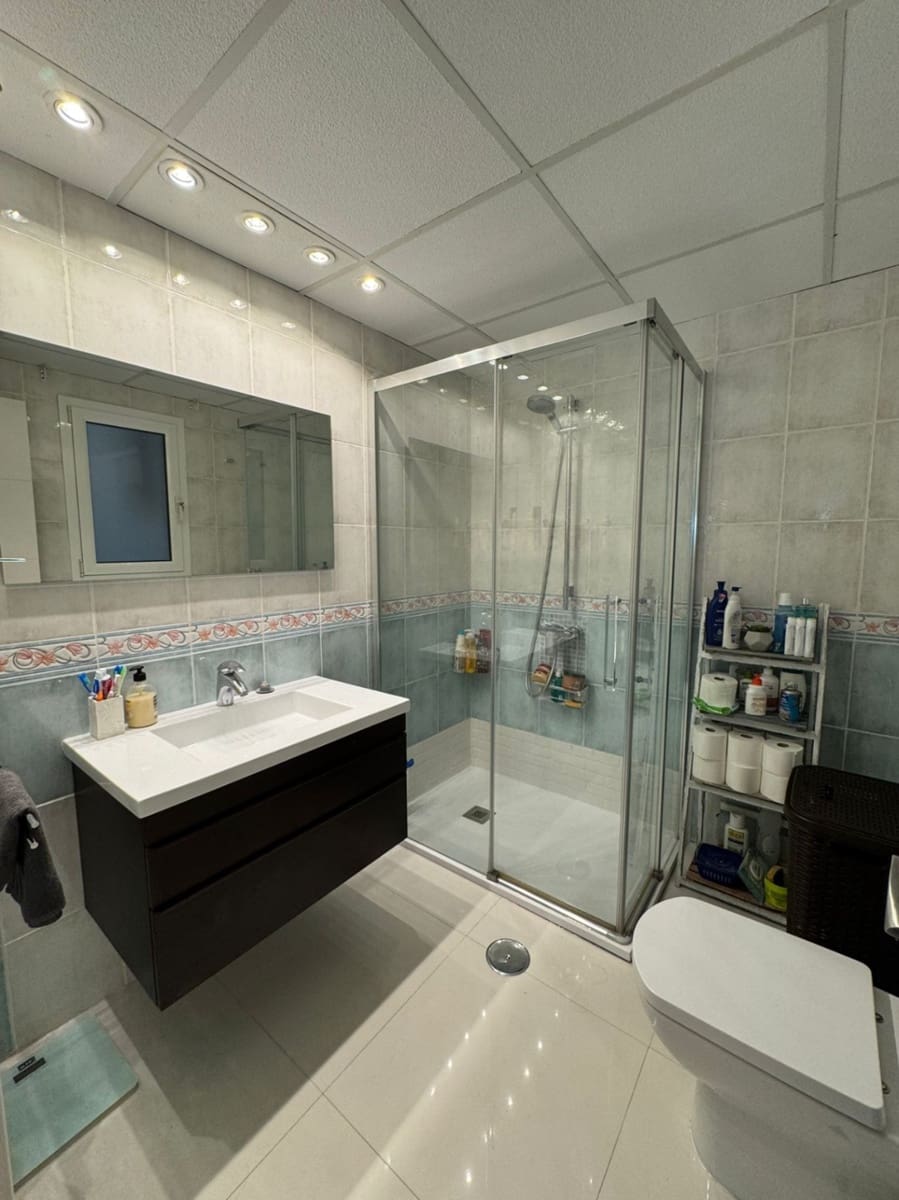 2 soveværelse Lejlighed til leje i Denia med swimmingpool garage - € 975 (Ref: 9186060)