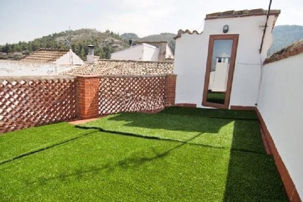 8 bedroom Hotel for sale in Penàguila with garage - € 400,000 (Ref: 9207438)