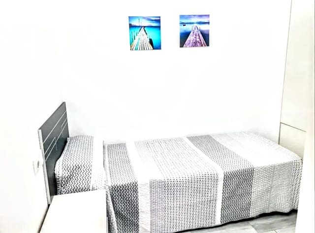 2 Zimmer Apartment zu verkaufen in Gandia - 123.500 € (Ref: 9278588)