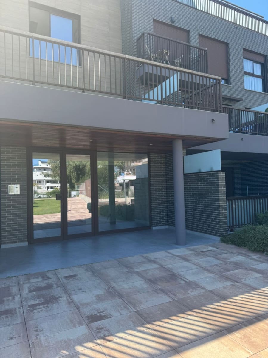 2 slaapkamer Appartement te huur in Denia met zwembad garage - € 1.050 (Ref: 9278589)