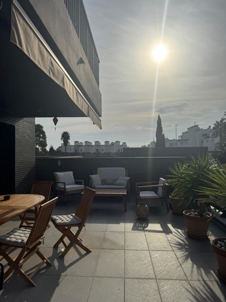 2 makuuhuone Huoneisto vuokrattavana paikassa Denia mukana uima-altaan 
autotalli - 1 050 € (Ref: 9278589)