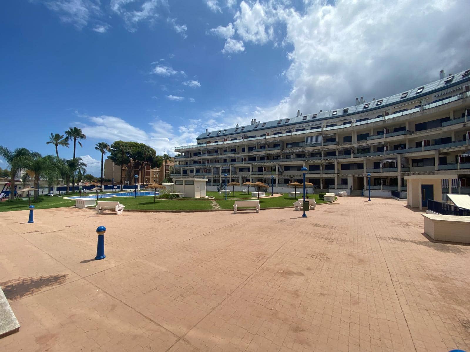 2 bedroom Apartment for sale in Denia with pool garage - € 365,000 (Ref: 9278590)