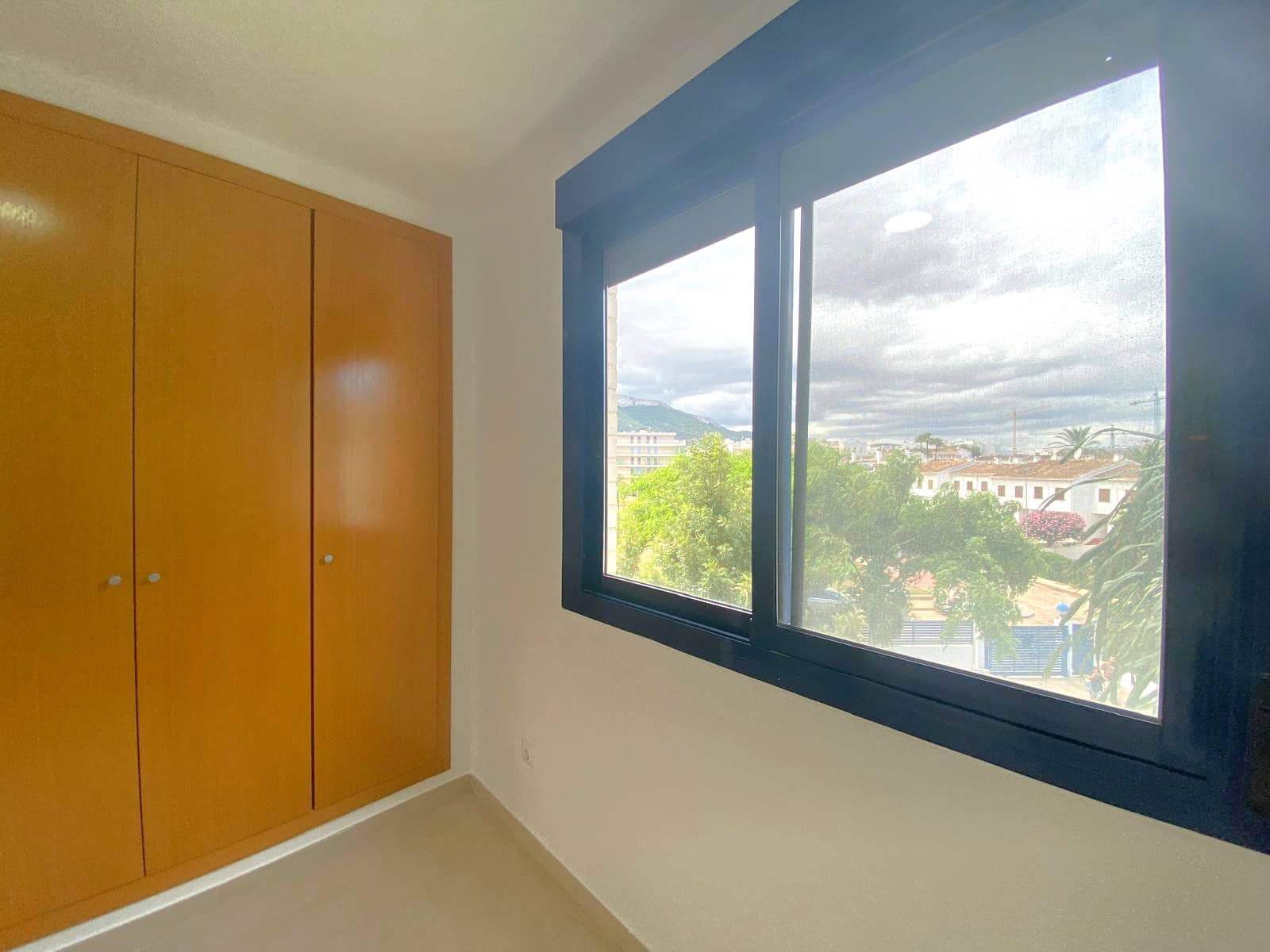 2 bedroom Apartment for sale in Denia with pool garage - € 365,000 (Ref: 9278590)