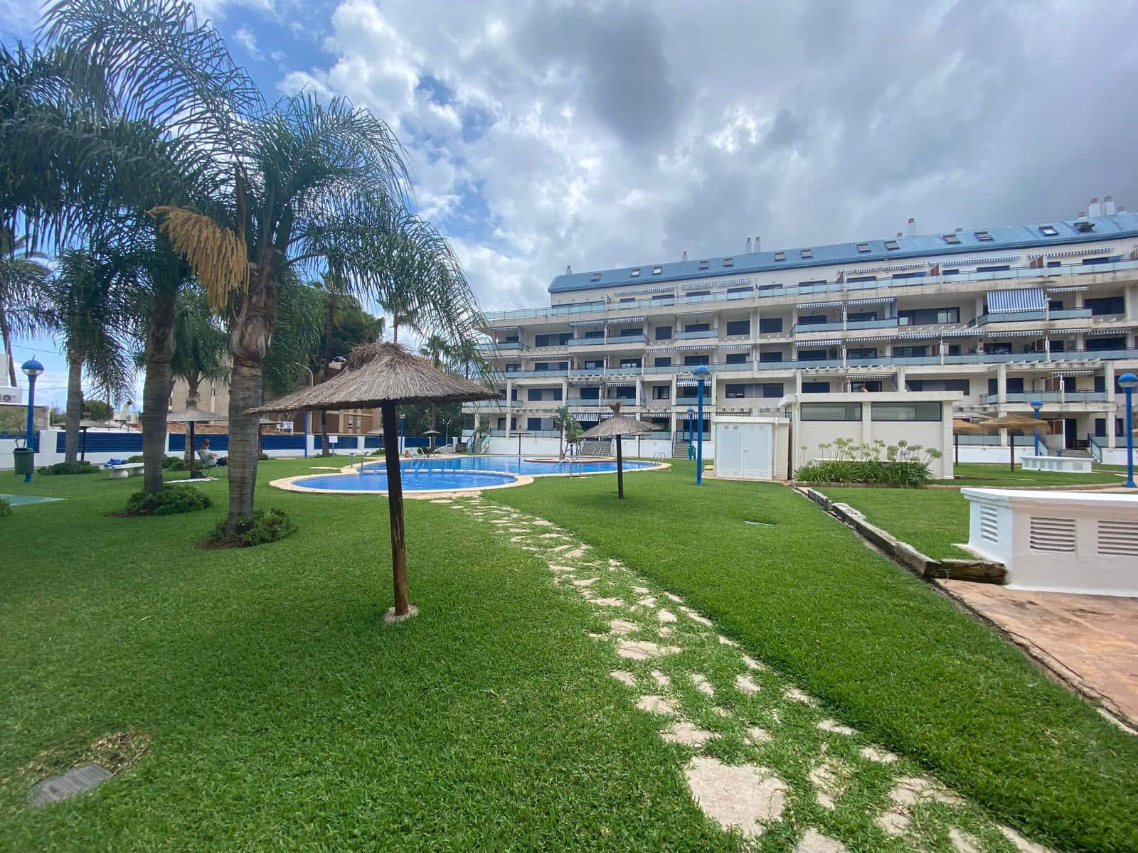 2 bedroom Apartment for sale in Denia with pool garage - € 365,000 (Ref: 9278590)