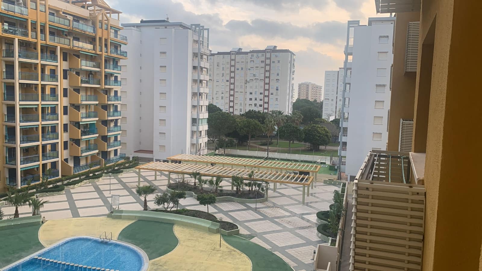 3 slaapkamer Appartement te koop in Gandia met zwembad garage - € 285.000 (Ref: 9345339)