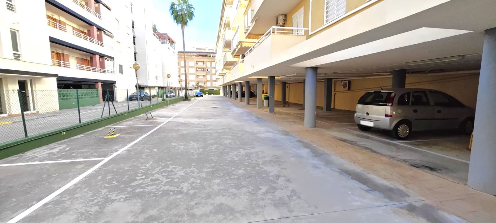 2 soveværelse Lejlighed til salg i Denia med swimmingpool garage - € 287.000 (Ref: 9378195)