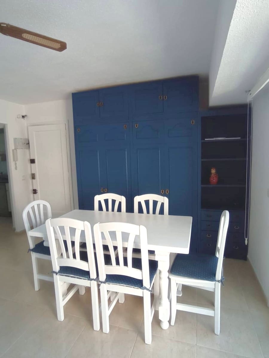 2 bedroom Apartment for rent in Denia with pool garage - € 800 (Ref: 9378197)