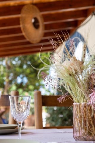 6 bedroom Villa for rent in Dénia with pool garage - € 3,500 (Ref: 9389983)