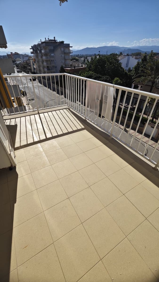 1 bedroom Apartment for sale in Daimus with pool - € 148,000 (Ref: 9399646)