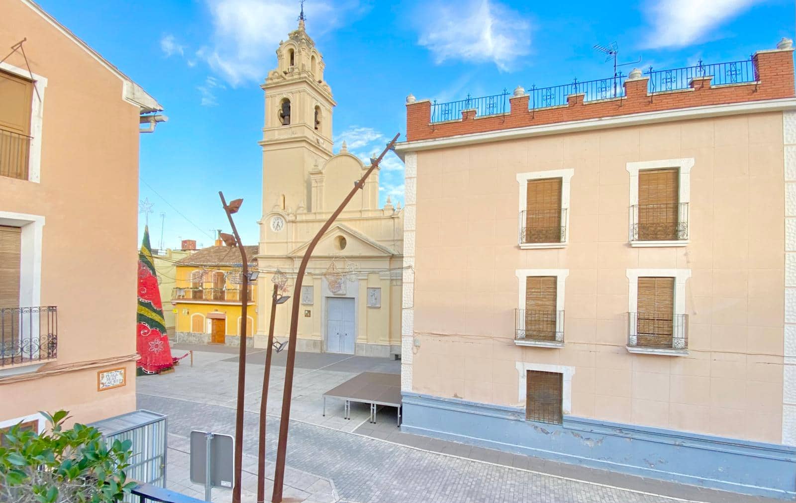 5 bedroom Townhouse for sale in Real de Gandia - € 215,000 (Ref: 9399647)