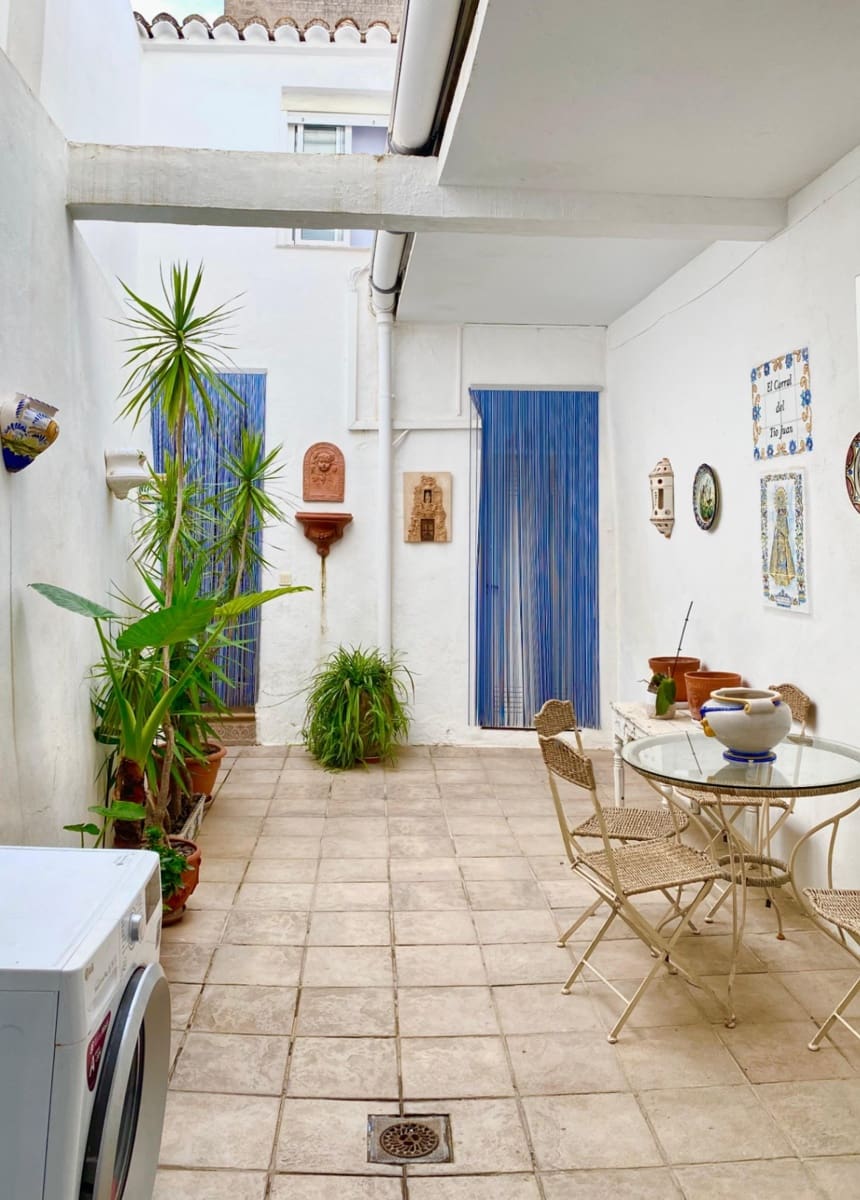 5 bedroom Townhouse for sale in Real de Gandia - € 215,000 (Ref: 9399647)