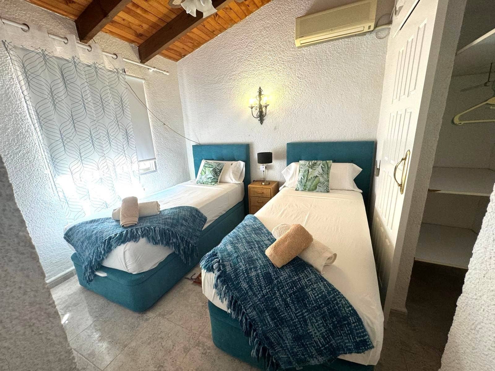 3 bedroom Villa for rent in Denia with pool garage - € 2,800 (Ref: 9404542)