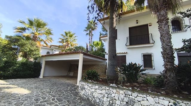 4 Zimmer Villa zu verkaufen in La Sella mit Pool - 750.000 € (Ref: 9412412)