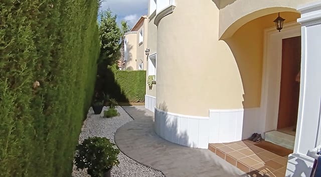 3 bedroom Villa for sale in Pedreguer with pool garage - € 349,000 (Ref: 9412413)