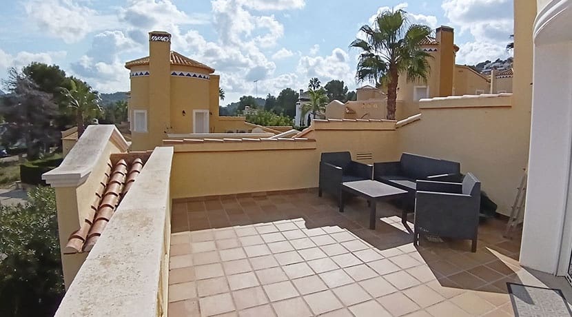 3 bedroom Villa for sale in Pedreguer with pool garage - € 349,000 (Ref: 9412413)