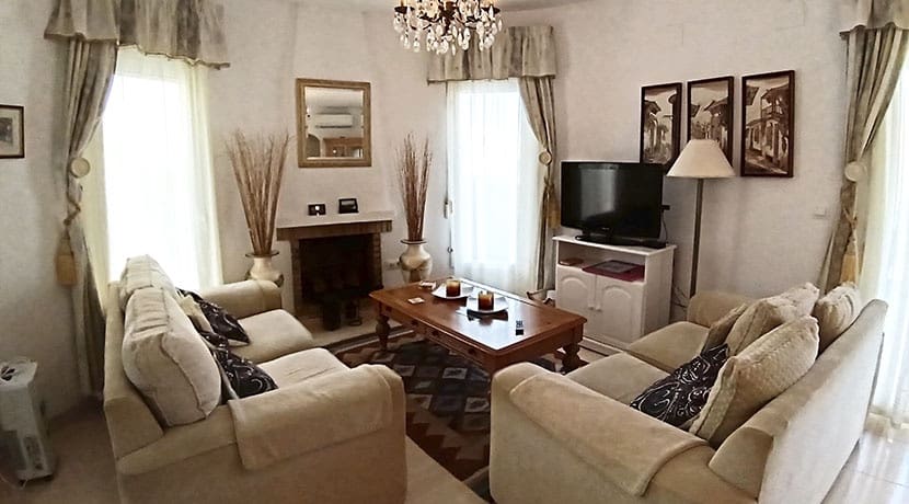 3 bedroom Villa for sale in Pedreguer with pool garage - € 349,000 (Ref: 9412413)