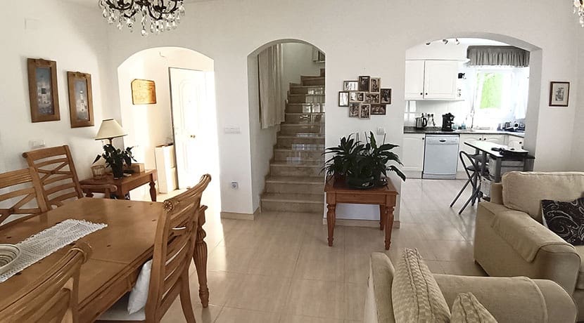 3 bedroom Villa for sale in Pedreguer with pool garage - € 349,000 (Ref: 9412413)