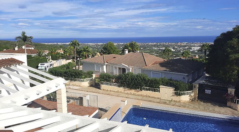 4 slaapkamer Villa te koop in Denia met zwembad garage - € 980.000 (Ref: 9412414)