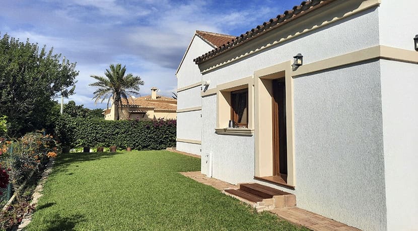 4 slaapkamer Villa te koop in Denia met zwembad garage - € 980.000 (Ref: 9412414)