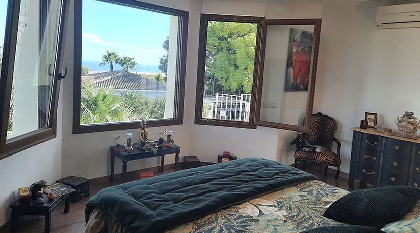 4 slaapkamer Villa te koop in Denia met zwembad garage - € 980.000 (Ref: 9412414)