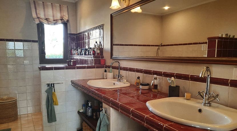 4 slaapkamer Villa te koop in Denia met zwembad garage - € 980.000 (Ref: 9412414)