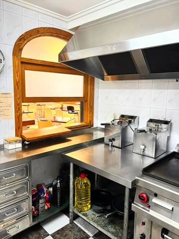 Restaurant/Bar for sale in Gandia - € 280,000 (Ref: 9414857)