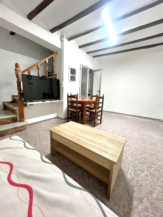 2 slaapkamer Huis te koop in Beniarjo - € 95.000 (Ref: 9414858)