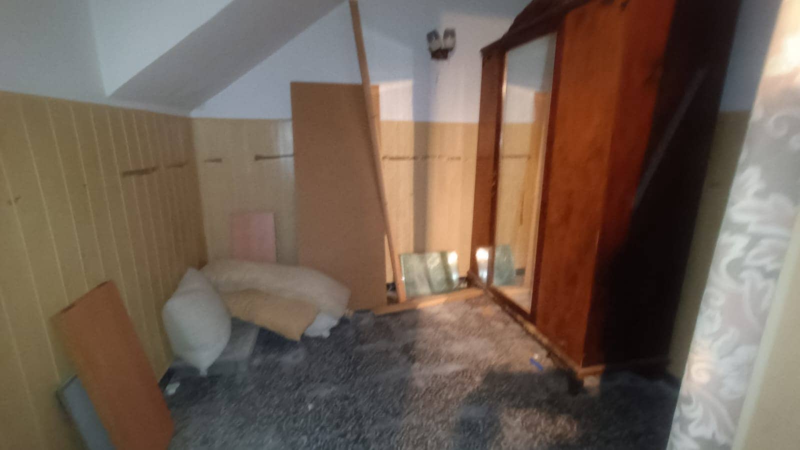 4 bedroom Townhouse for sale in Pedreguer with garage - € 152,250 (Ref: 9414859)