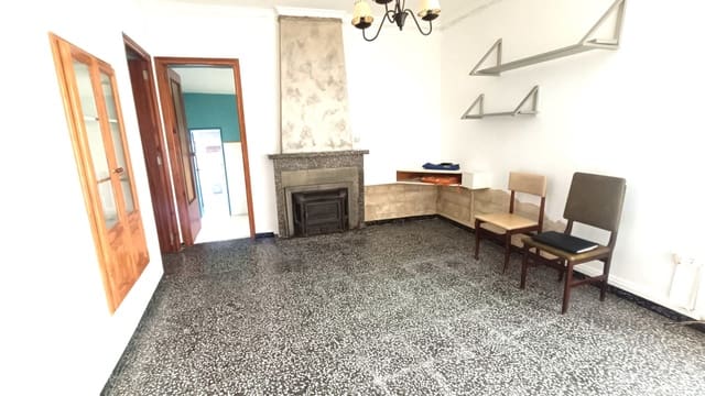 4 bedroom Townhouse for sale in Pedreguer with garage - € 152,250 (Ref: 9414859)