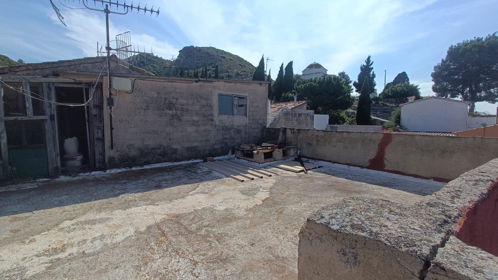 4 bedroom Townhouse for sale in Pedreguer with garage - € 152,250 (Ref: 9414859)